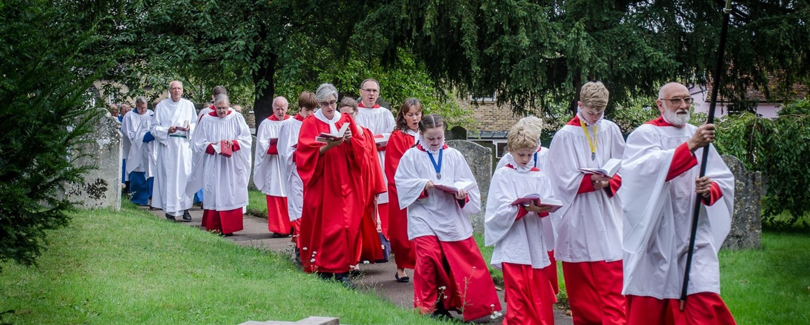 03-Hero Choir Procession